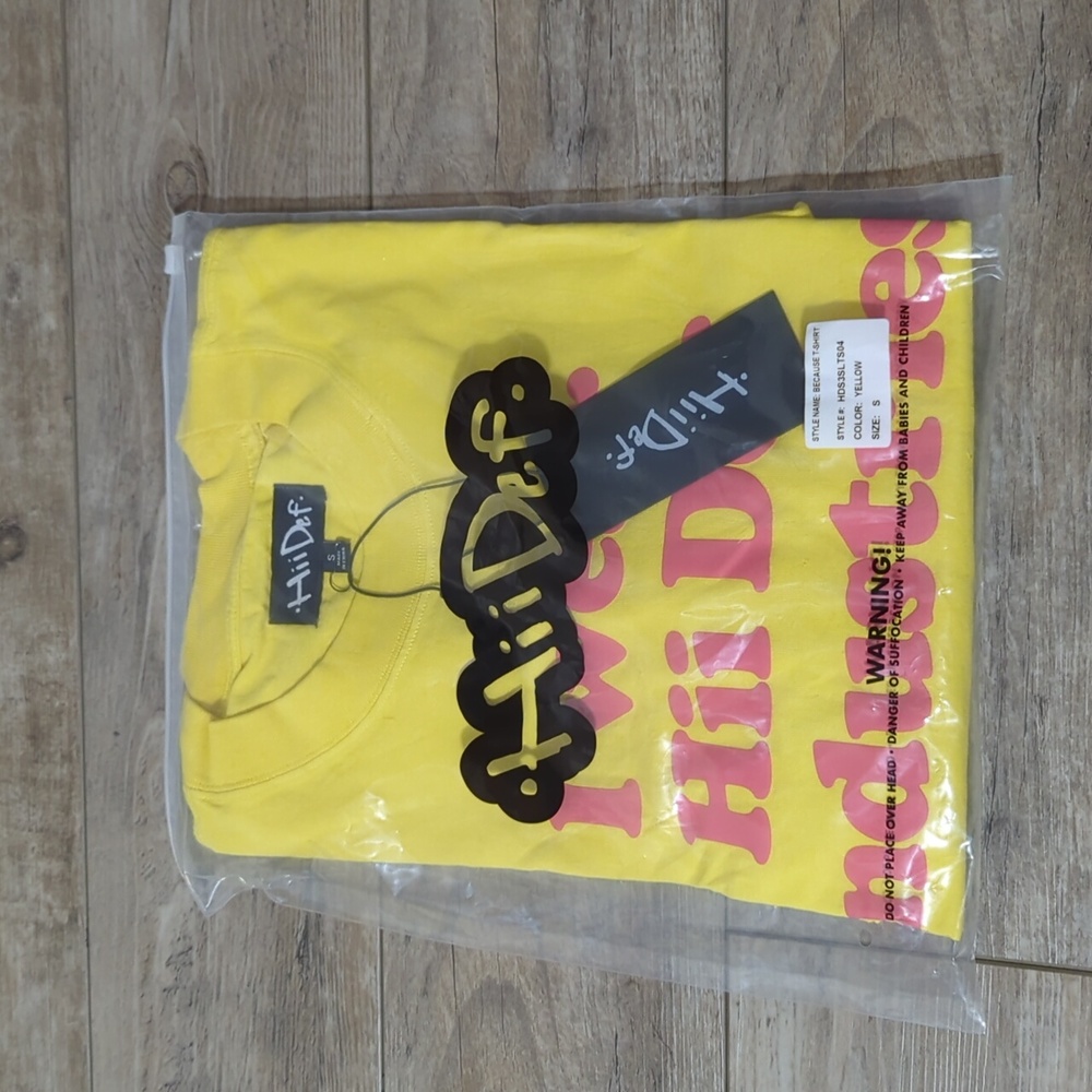 Hii Def Industries top